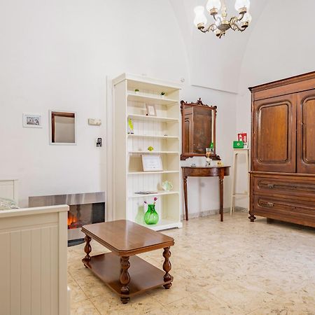 Ανδρείος - Andreios Apartment Ostuni Ngoại thất bức ảnh